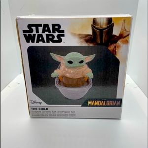 Star Wars Mandalorian The Child Ceramic Salt and Pepper Shakers Disney